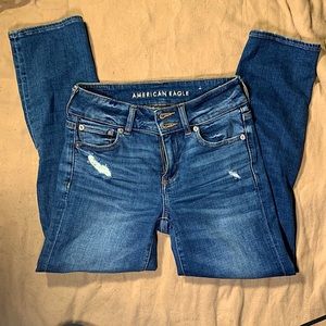 AE Ripped Artist Crop jeans (SOLD)